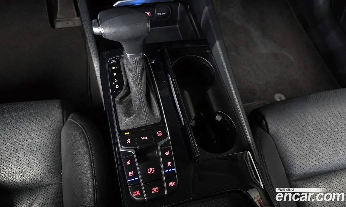 Kia K7 2018 2.4 автомат (гидро), фото 12 Kia K7 2018 2.4 автомат (гидро), фото 12