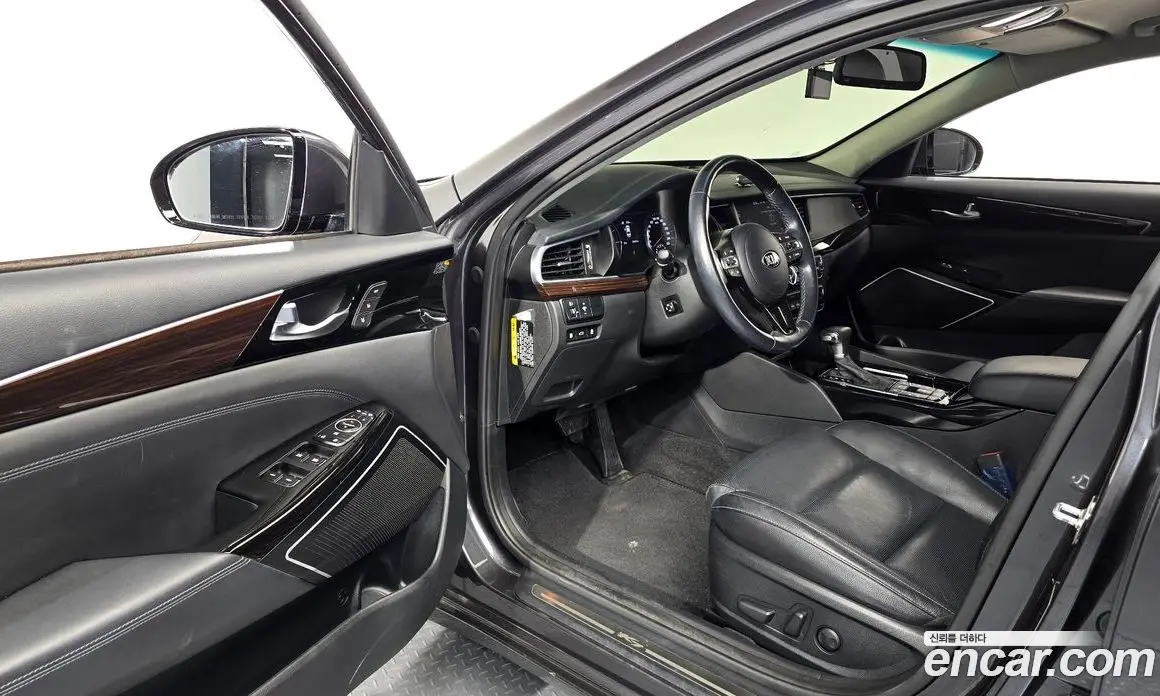Kia K7 2018 2.4 автомат (гидро), фото 13 Kia K7 2018 2.4 автомат (гидро), фото 13