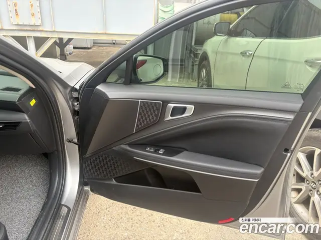 Kia K8 2025 2.5 автомат (гидро), миниатюра 8