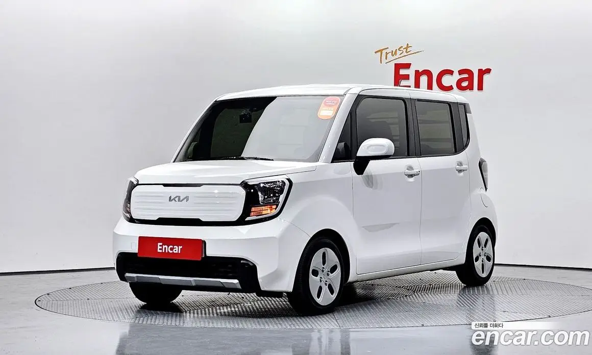 Kia Ray 2023 1.0 автомат (гидро), фото 1