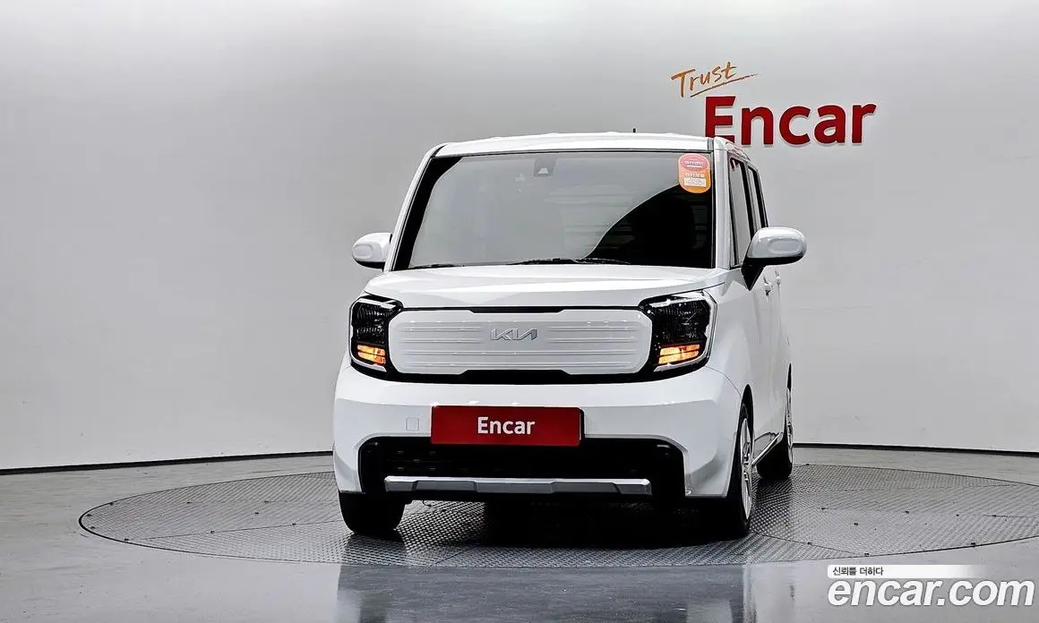 Kia Ray 2023 1.0 автомат (гидро), фото 3