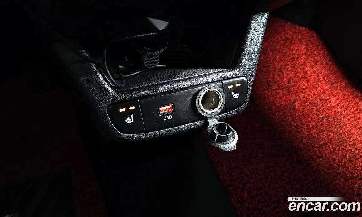 Kia Ray 2023 1.0 автомат (гидро), фото 23