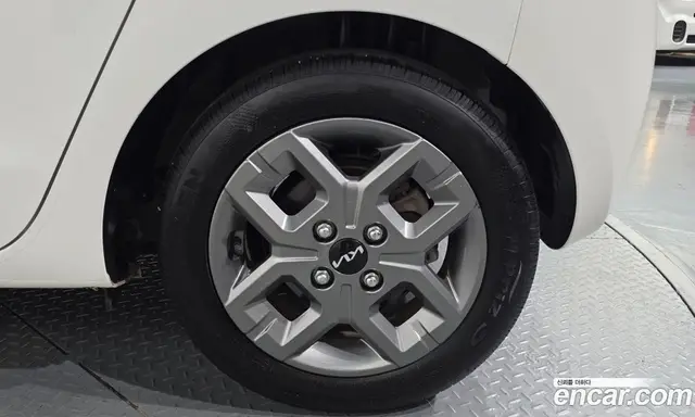 Kia Ray 2023 1.0 автомат (гидро), миниатюра 7 Kia Ray 2023 1.0 автомат (гидро), миниатюра 7