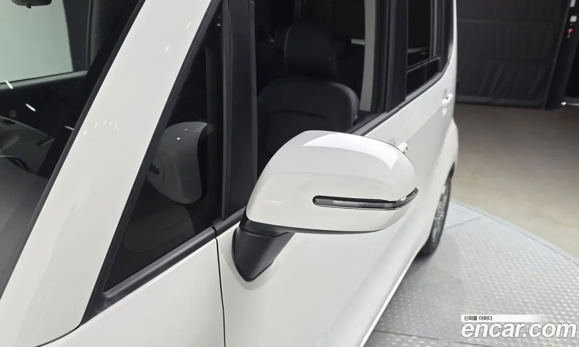 Kia Ray 2024 1.0 автомат (гидро), фото 32