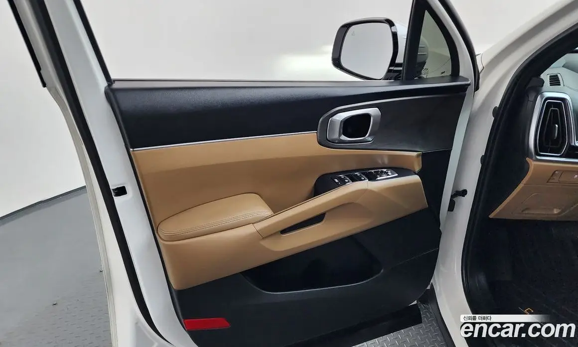 Kia Sorento 2024 2.5 автомат (гидро), фото 14 Kia Sorento 2024 2.5 автомат (гидро), фото 14