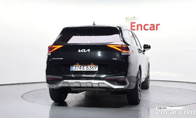 Kia Sportage 2022 1.6 автомат (гидро), миниатюра 4