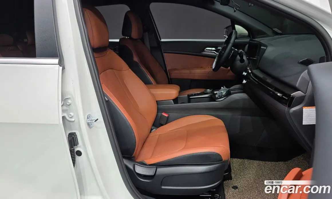 Kia Sportage 2025 1.6 автомат (гидро), фото 17 Kia Sportage 2025 1.6 автомат (гидро), фото 17