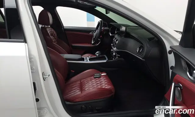 Kia Stinger 2021 3.3 автомат (гидро), миниатюра 11 Kia Stinger 2021 3.3 автомат (гидро), миниатюра 11