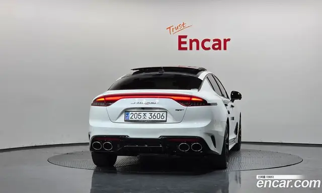 Kia Stinger 2021 3.3 автомат (гидро), миниатюра 4 Kia Stinger 2021 3.3 автомат (гидро), миниатюра 4