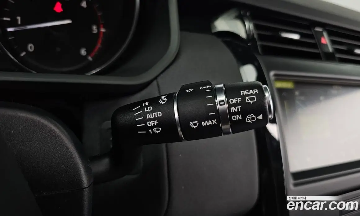 Land Rover Discovery 2019 3.0 автомат (гидро), фото 26 Land Rover Discovery 2019 3.0 автомат (гидро), фото 26