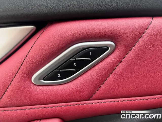 Maserati Levante 2022 3.0 автомат (гидро), миниатюра 12