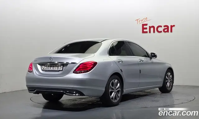Mercedes-Benz C-Class 2015 2.0 автомат (гидро), миниатюра 2 Mercedes-Benz C-Class 2015 2.0 автомат (гидро), миниатюра 2