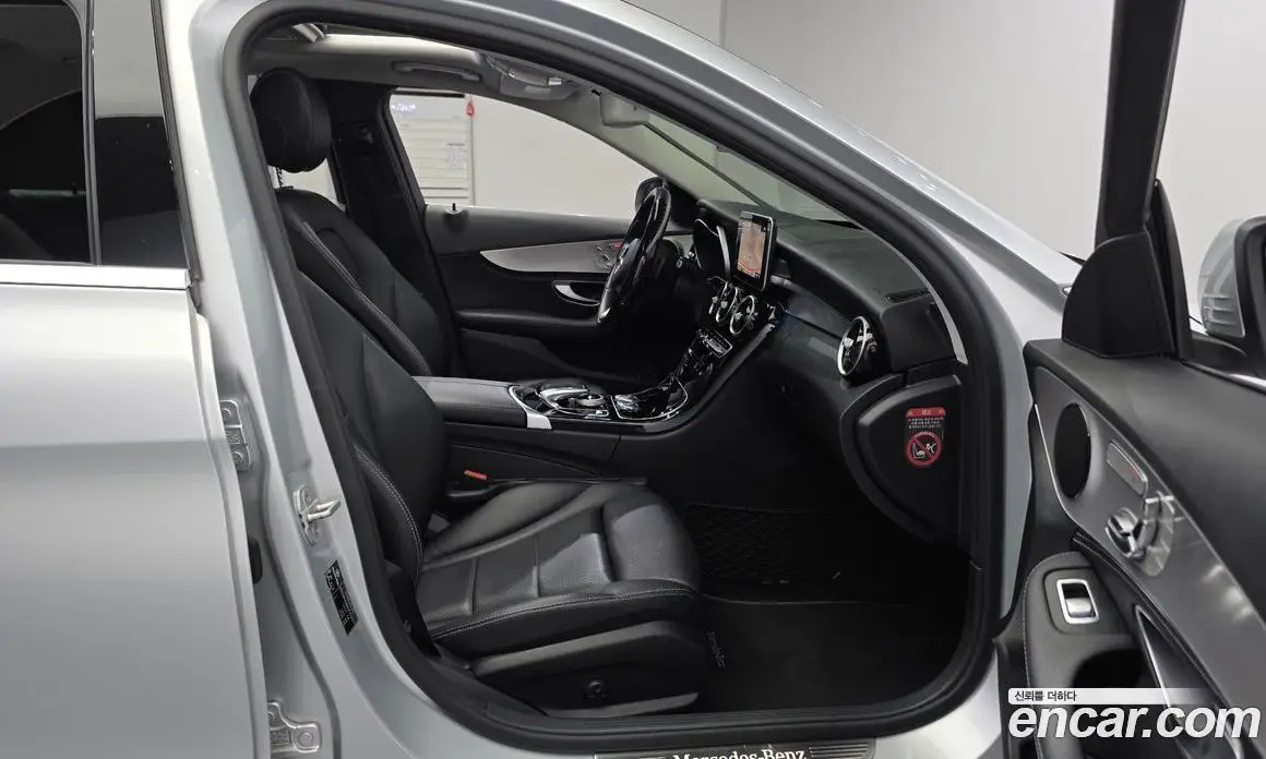Mercedes-Benz C-Class 2015 2.0 автомат (гидро), фото 12 Mercedes-Benz C-Class 2015 2.0 автомат (гидро), фото 12