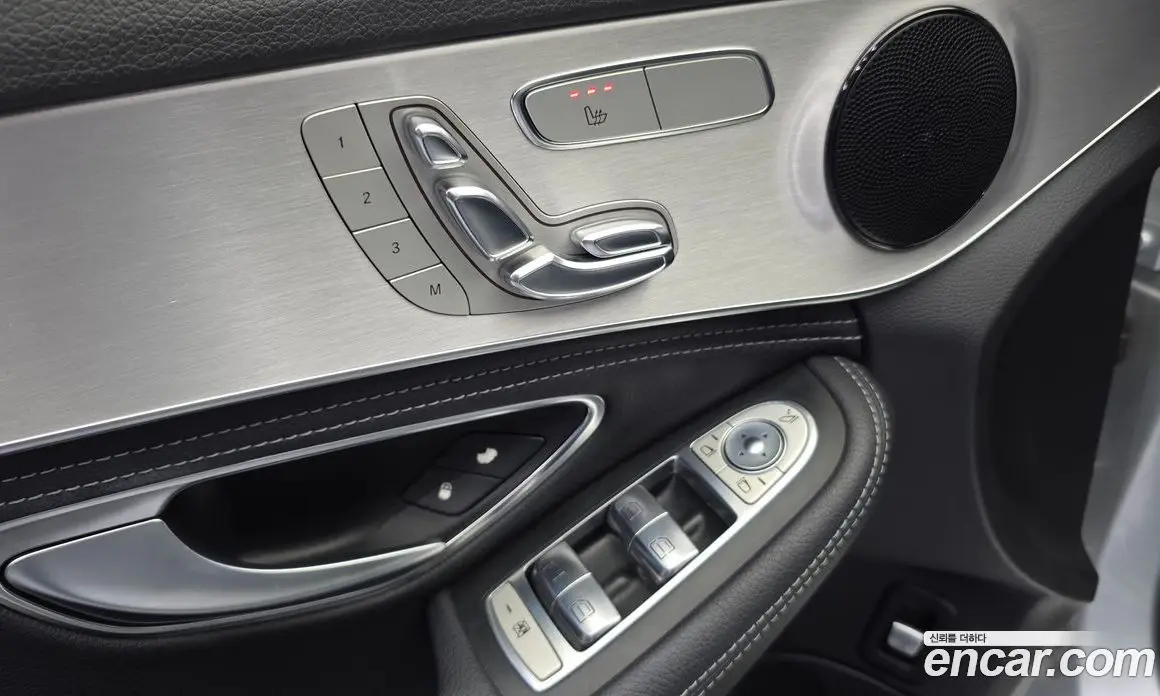 Mercedes-Benz C-Class 2015 2.0 автомат (гидро), фото 13 Mercedes-Benz C-Class 2015 2.0 автомат (гидро), фото 13