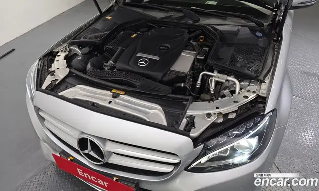 Mercedes-Benz C-Class 2015 2.0 автомат (гидро), миниатюра 6 Mercedes-Benz C-Class 2015 2.0 автомат (гидро), миниатюра 6