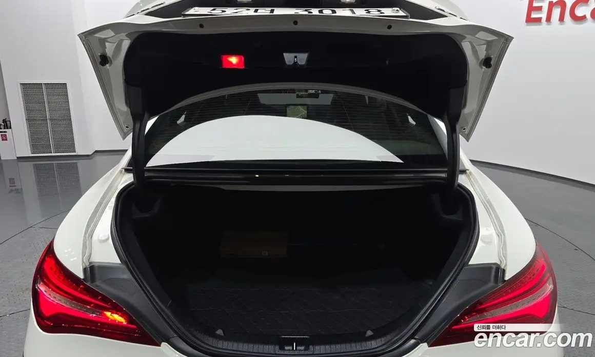 Mercedes-Benz CLA-Class 2017 2.0 автомат (гидро), фото 25 Mercedes-Benz CLA-Class 2017 2.0 автомат (гидро), фото 25