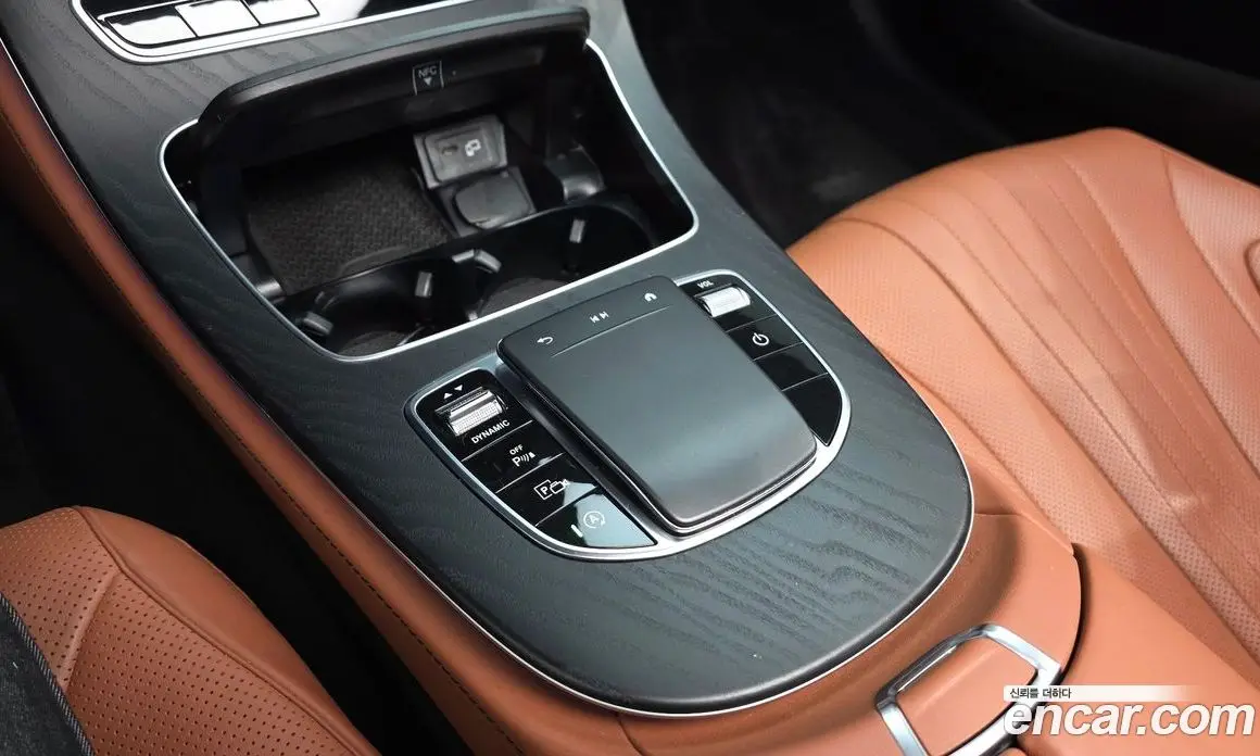 Mercedes-Benz CLS-Class 2023 2.0 автомат (гидро), фото 19