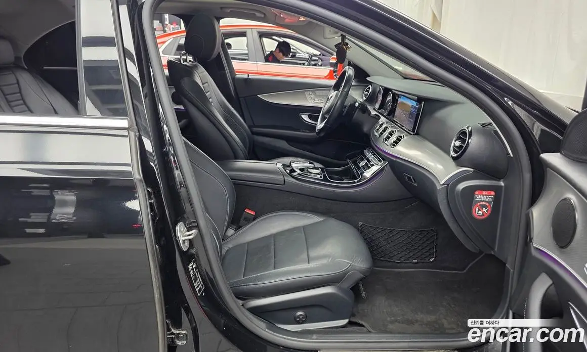 Mercedes-Benz E-Class 2017 2.0 автомат (гидро), фото 11