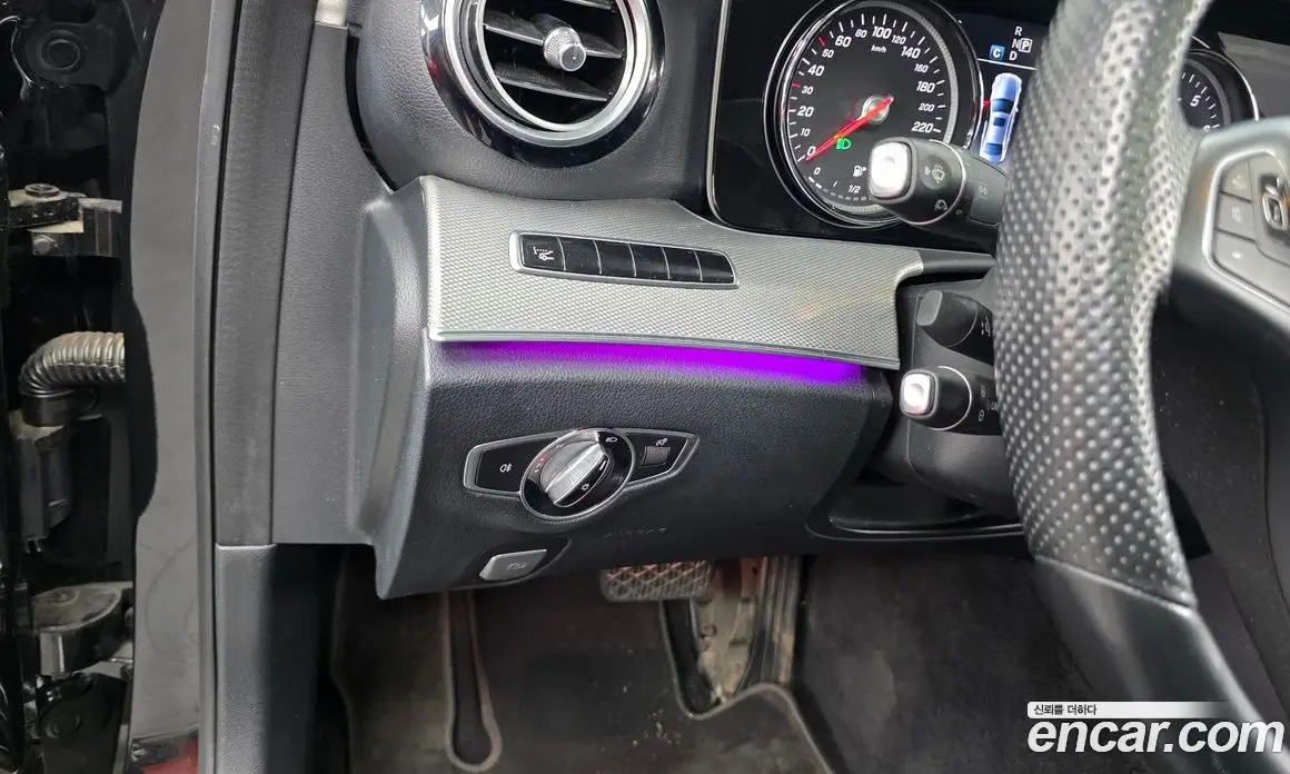 Mercedes-Benz E-Class 2017 2.0 автомат (гидро), фото 16