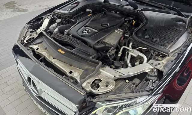 Mercedes-Benz E-Class 2017 2.0 автомат (гидро), миниатюра 6