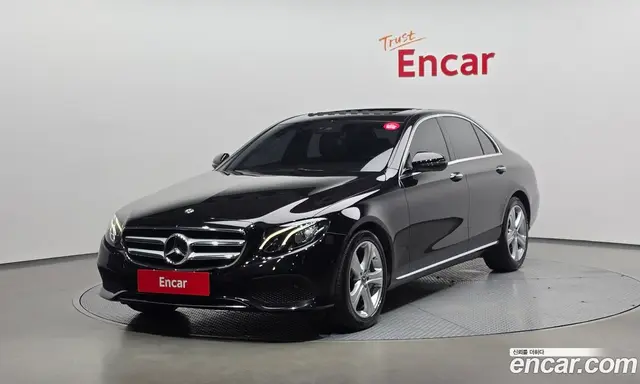 Mercedes-Benz E-Class, 2018, 111 484 км