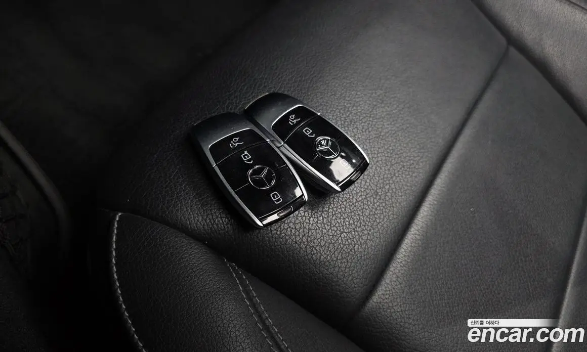 Mercedes-Benz E-Class 2018 2.0 автомат (гидро), фото 31 Mercedes-Benz E-Class 2018 2.0 автомат (гидро), фото 31