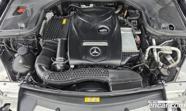 Mercedes-Benz E-Class 2018 2.0 автомат (гидро), миниатюра 6 Mercedes-Benz E-Class 2018 2.0 автомат (гидро), миниатюра 6