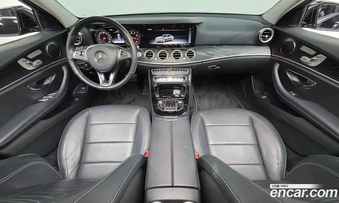 Mercedes-Benz E-Class 2018 2.0 автомат (гидро), фото 10 Mercedes-Benz E-Class 2018 2.0 автомат (гидро), фото 10
