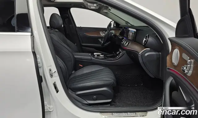 Mercedes-Benz E-Class 2020 2.0 автомат (гидро), миниатюра 11