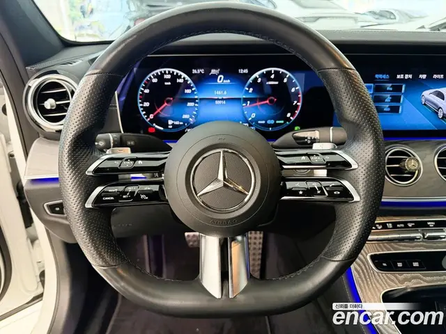 Mercedes-Benz E-Class 2021 2.0 автомат (гидро), миниатюра 11