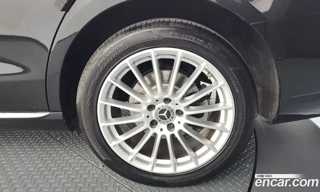 Mercedes-Benz E-Class 2021 2.0 автомат (гидро), миниатюра 7
