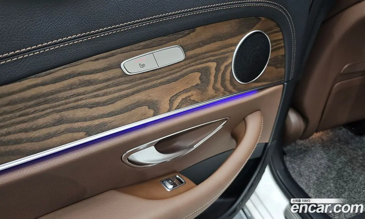 Mercedes-Benz E-Class 2023 2.0 автомат (гидро), фото 18