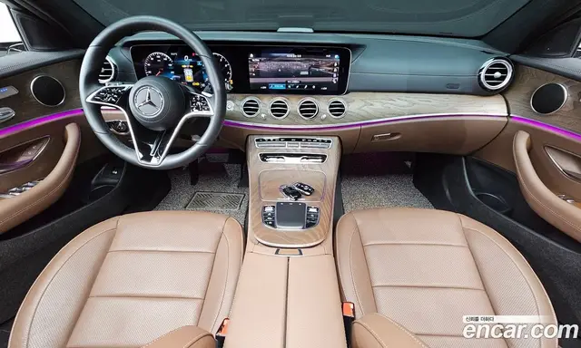 Mercedes-Benz E-Class 2023 2.0 автомат (гидро), миниатюра 7