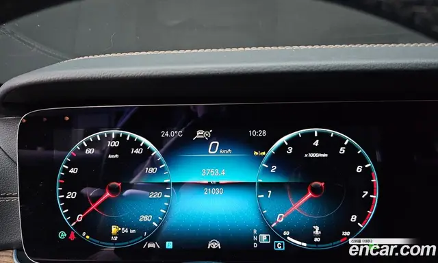 Mercedes-Benz E-Class 2023 2.0 автомат (гидро), миниатюра 8