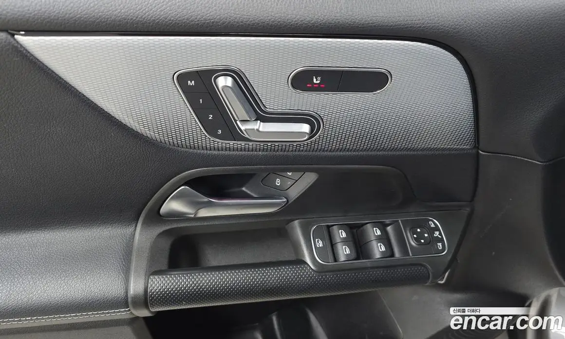 Mercedes-Benz GLB-Class 2021 1.9 автомат (гидро), фото 16