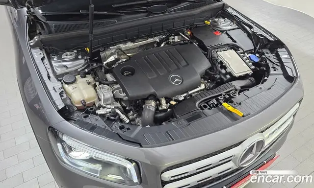 Mercedes-Benz GLB-Class 2021 1.9 автомат (гидро), миниатюра 6