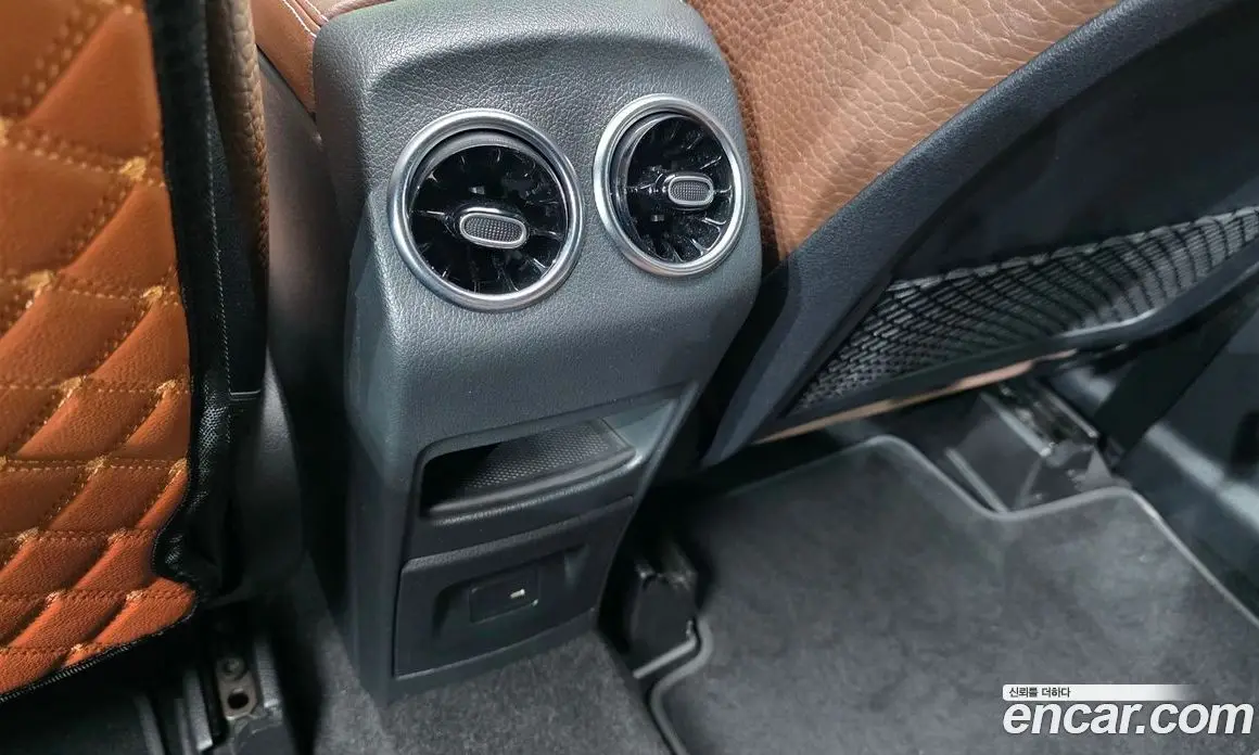 Mercedes-Benz GLB-Class 2022 2.0 автомат (гидро), фото 30 Mercedes-Benz GLB-Class 2022 2.0 автомат (гидро), фото 30