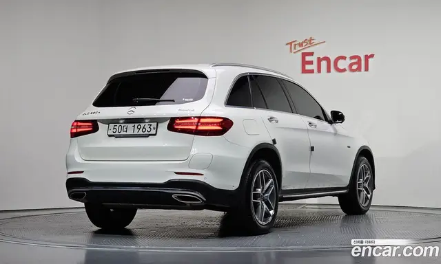 Mercedes-Benz GLC-Class 2018 2.0 автомат (гидро), миниатюра 2