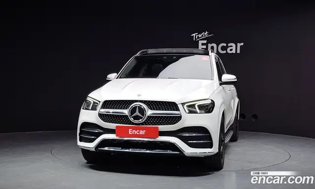 Mercedes-Benz GLE-Class 2021 3.0 автомат (гидро), миниатюра 3