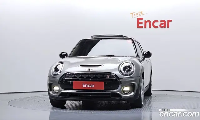 Mini Clubman 2016 2.0 автомат (гидро), миниатюра 4 Mini Clubman 2016 2.0 автомат (гидро), миниатюра 4