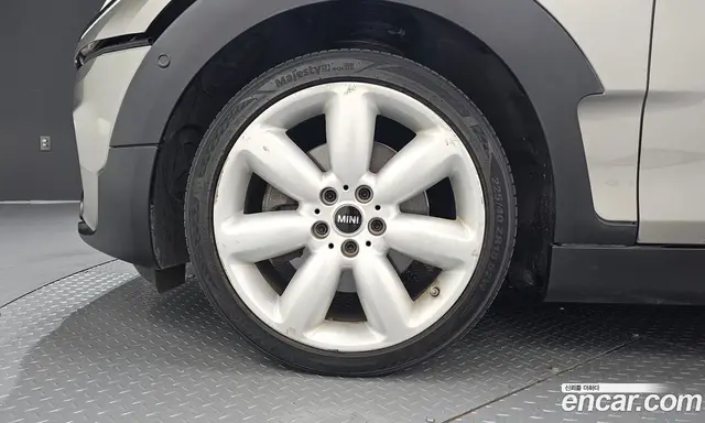 Mini Clubman 2016 2.0 автомат (гидро), миниатюра 5 Mini Clubman 2016 2.0 автомат (гидро), миниатюра 5