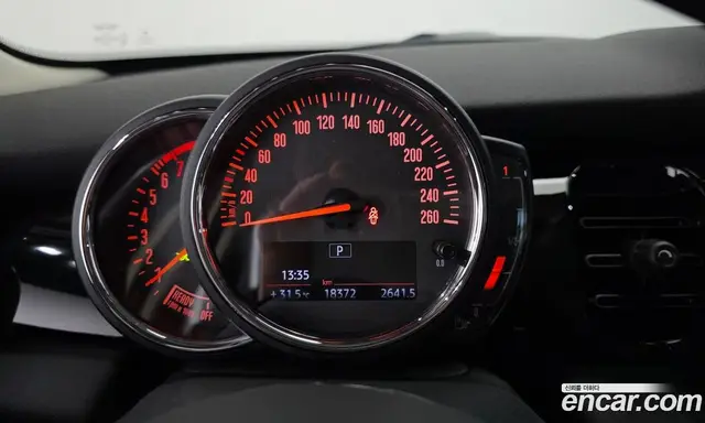 Mini Cooper 2022 1.5 автомат (гидро), миниатюра 11