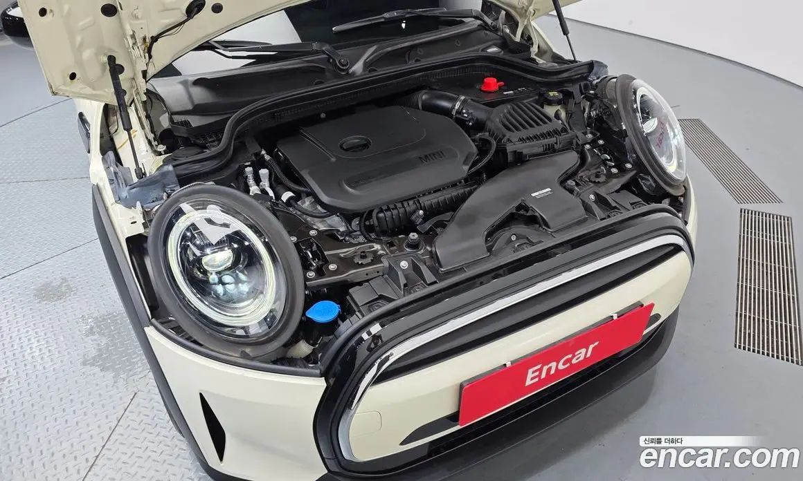 Mini Cooper 2022 1.5 автомат (гидро), фото 6