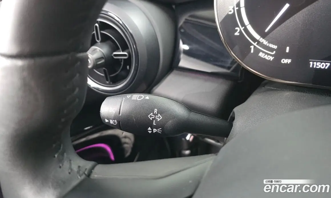 Mini Cooper 2023 1.5 автомат (гидро), фото 29