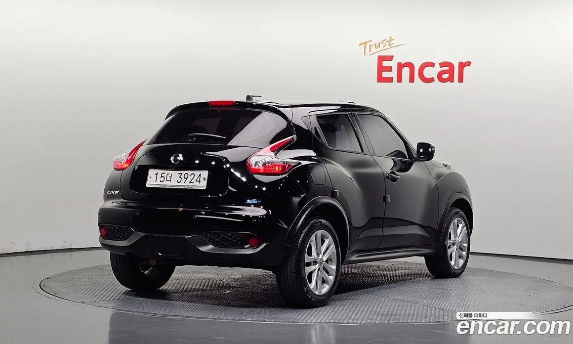 Nissan Juke 2015 1.6 автомат (гидро), фото 2 Nissan Juke 2015 1.6 автомат (гидро), фото 2