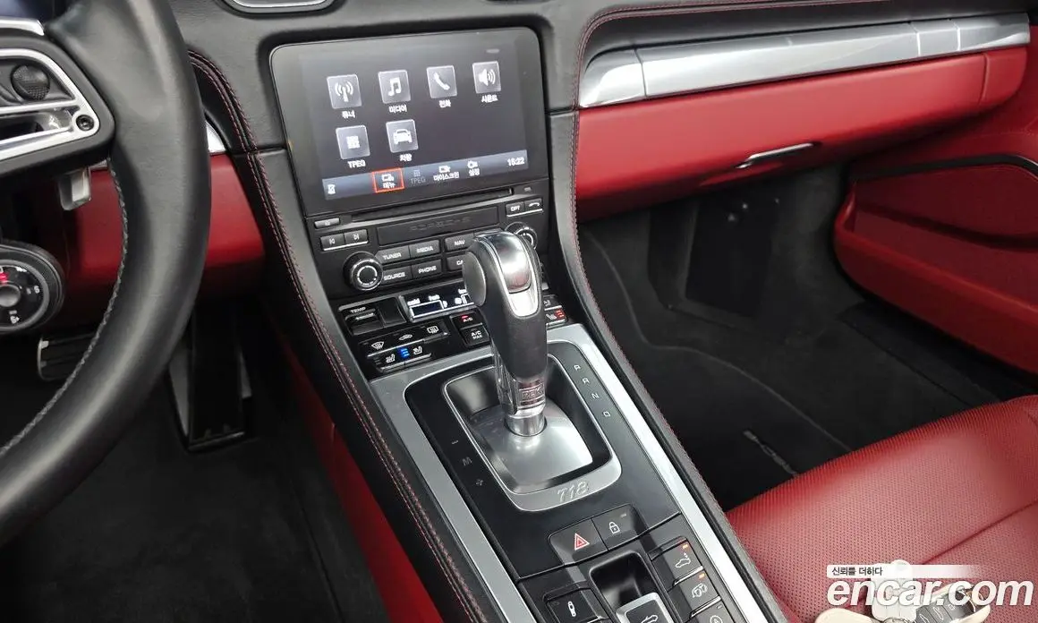 Porsche 718 2019 2.5 автомат (гидро), фото 20 Porsche 718 2019 2.5 автомат (гидро), фото 20