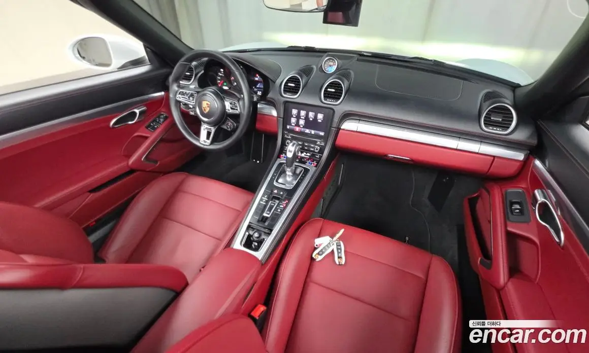Porsche 718 2019 2.5 автомат (гидро), фото 10 Porsche 718 2019 2.5 автомат (гидро), фото 10