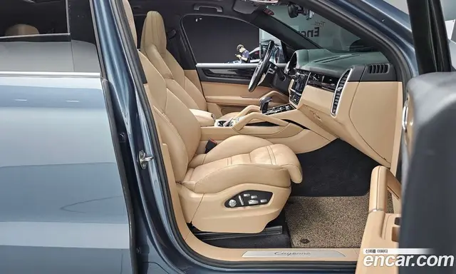 Porsche Cayenne 2020 3.0 автомат (гидро), миниатюра 11 Porsche Cayenne 2020 3.0 автомат (гидро), миниатюра 11
