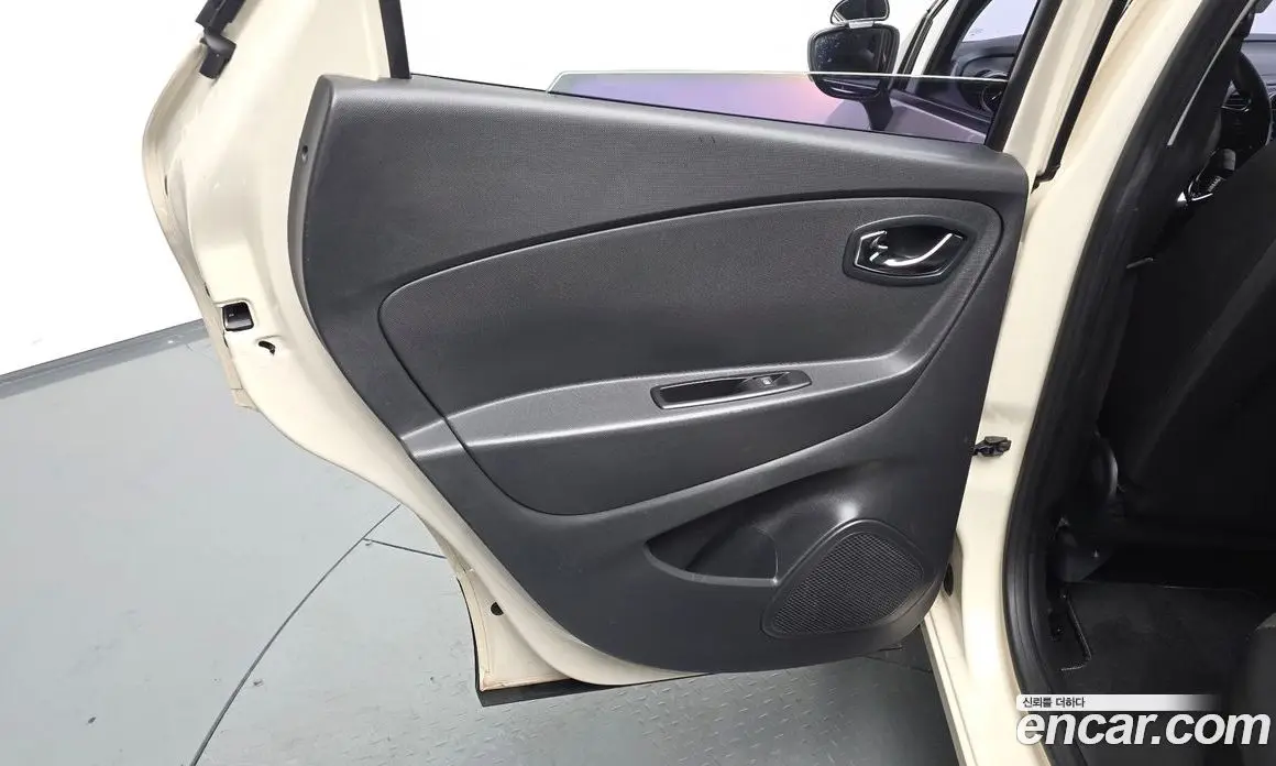 Renault (Samsung) QM3 2014 1.5 автомат (гидро), фото 14 Renault (Samsung) QM3 2014 1.5 автомат (гидро), фото 14