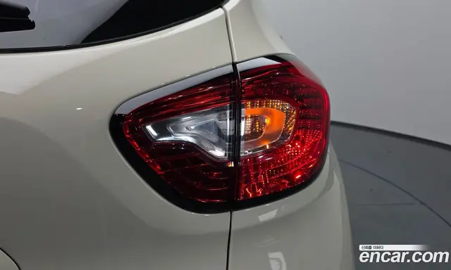 Renault (Samsung) QM3 2014 1.5 автомат (гидро), миниатюра 9 Renault (Samsung) QM3 2014 1.5 автомат (гидро), миниатюра 9